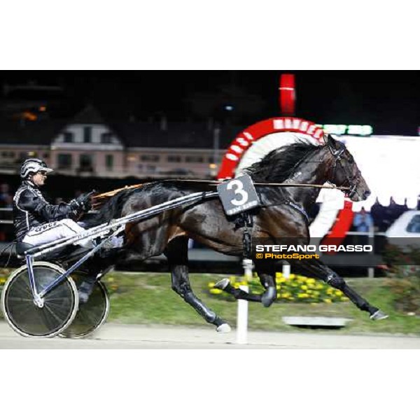 Robert Bergh with Adrian Chip wins the Gran Premio Paolo e Orsino Orsi Mangelli Milan, 1st nov. 2007 ph. Stefano Grasso