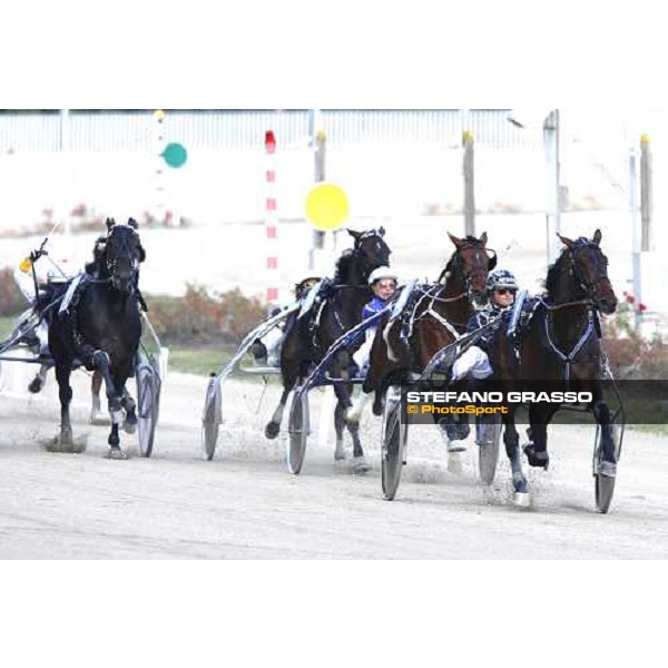 Robert Bergh with Adrian Chip wins the 1st heat of the Gran Premio Orsi Mangelli Milan, 1st nov. 2007 ph. Stefano Grasso