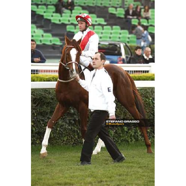 John Egan on Hattan before the Premio Roma At The Races Rome, 4th nov. 2007 ph. Stefano Grasso