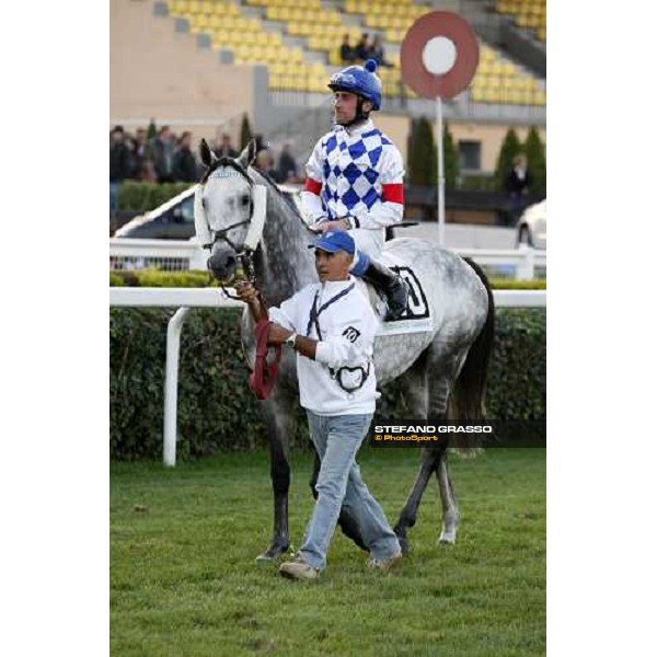 Maurizio Pasquale on Vol de Nuit before the Premio Roma At The Races Rome, 4th nov. 2007 ph. Stefano Grasso