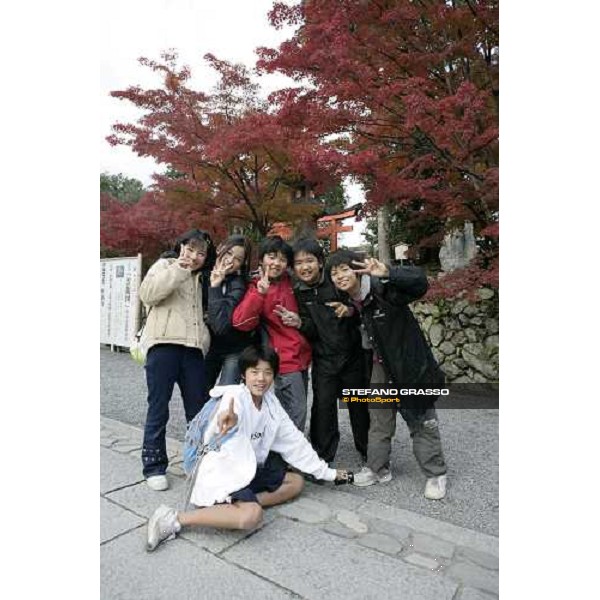 school boys and girls visiting a temple in Arashyiama Arashyiama - Kyoto, 20th nov. 2007 ph. Stefano Grasso 