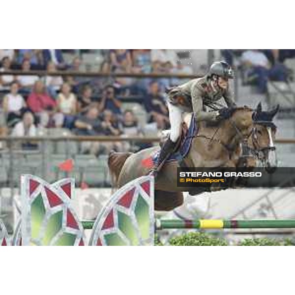 LGCT of Doha - Grand Prix - Alberto Zorzi on Fair Light van’t Heike - DOHA - Al Shaqab,11th nov. 2017 - ph.Stefano Grasso/LGCT