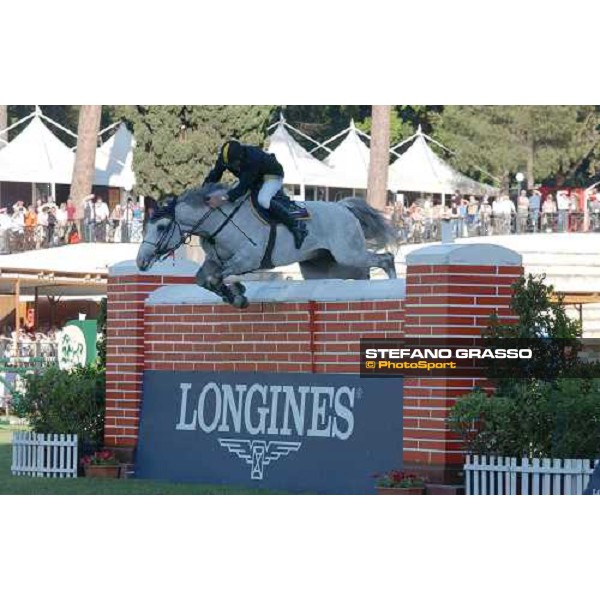 Roberto Arioldi on Loro Piana 1st ex equo (4 penalties) Power competition Rome, Piazza di Siena 29th may 2004 ph. Stefano Grasso