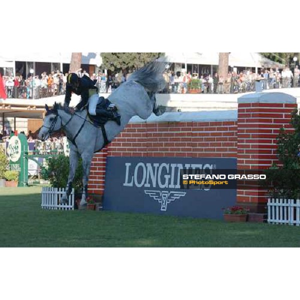 Roberto Arioldi on Loro Piana 1st ex equo (4 penalties) Power competition Rome, Piazza di Siena 29th may 2004 ph. Stefano Grasso