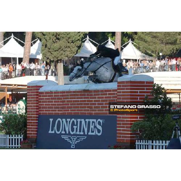 Roberto Arioldi on Loro Piana 1st ex equo (4 penalties) Power competition Rome, Piazza di Siena 29th may 2004 ph. Stefano Grasso