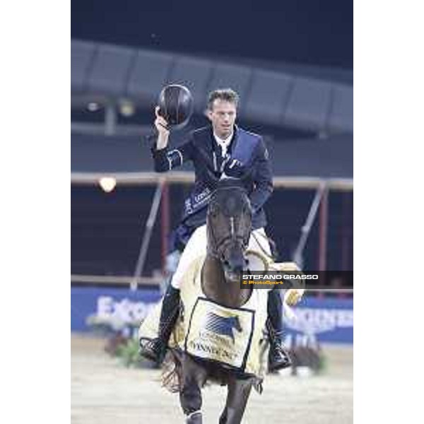 LGCT of Doha - Prize giving ceremony - Harrie Smolders on Don VHP Z wins the overall standing - DOHA - Al Shaqab,11th nov. 2017 - ph.Stefano Grasso/LGCT