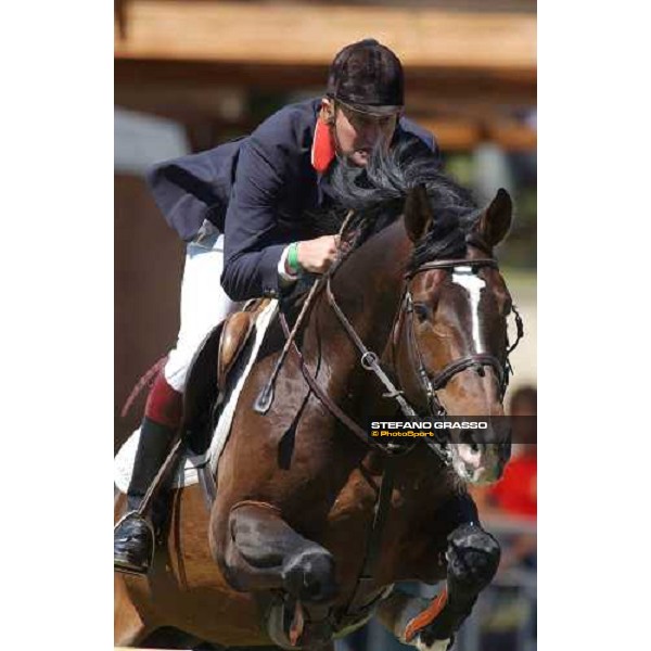 Robert Smith on Marius Claudius Rome, Piazza di Siena 29th may 2004 ph. Stefano Grasso