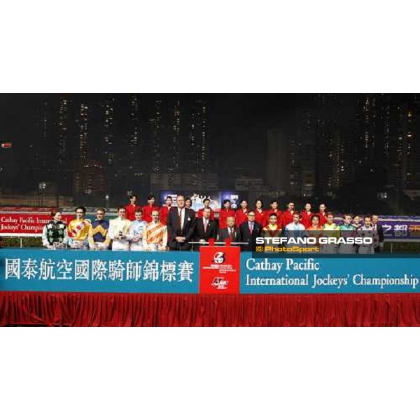 group photo for the Cathay Pacific International Jockey\'s Championship at Happy Valley Hong Kong, 5th dec. 2007 ph. Stefano Grasso