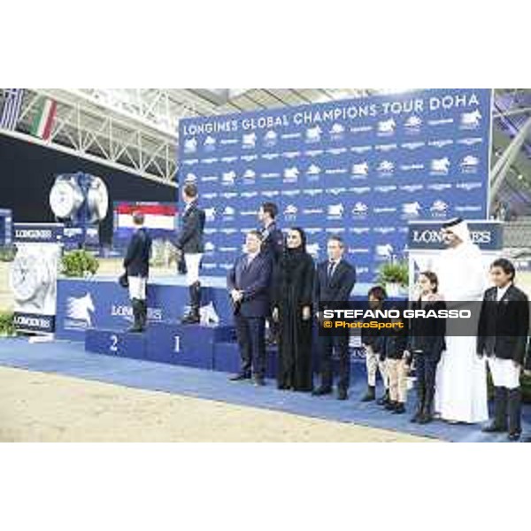 LGCT of Doha - Prize giving ceremony - Harrie Smolders, Maikel van der Vleuten, Lorenzo de Luca, Jan Tops, Gilles Robert, Sheikha Moza Bint Nasser Al Missned and Sheikh Joaan Bin Hamad Al Thani - DOHA - Al Shaqab,11th nov. 2017 - ph.Stefano Grasso/LGCT