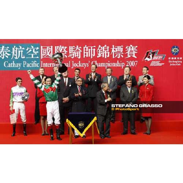 douglas White stands the cup after winning the Cathay Pacific International Jockeys\' Championship at Happy Valley Hong Kong, 5th dec. 2007 ph. Stefano Grasso