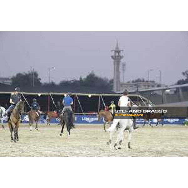 LGCT of Doha - Riders warming up DOHA - Al Shaqab,9th nov. 2017 ph.Stefano Grasso/LGCT