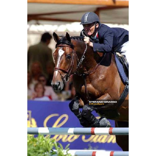 Michel Robert on Hockey Bleus d\'Amaury Rome, Piazza di Siena 29th may 2004 ph. Stefano Grasso
