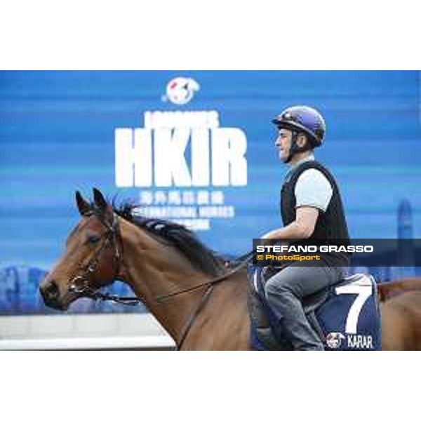Morning track works at Sha Tin racecourse - Hong Kong - 7 December 2017 - ph.Stefano Grasso/Longines