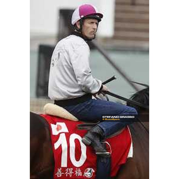 Morning track works at Sha Tin racecourse - Staphanos - Hugh Bowman - Hong Kong - 7 December 2017 - ph.Stefano Grasso/Longines