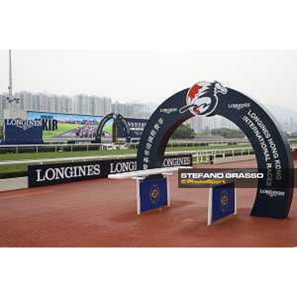 Morning track works at Sha Tin racecourse - Longines - Hong Kong - 7 December 2017 - ph.Stefano Grasso/Longines