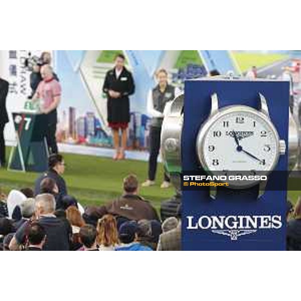 Barrier draw at Sha Tin racecourse - - Hong Kong - 7 December 2017 - ph.Stefano Grasso/Longines