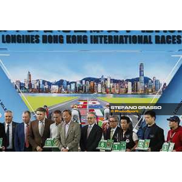 Barrier draw at Sha Tin racecourse - Juan Carlos Capelli (Vice President and Head of International Marketing) - Hong Kong - 7 December 2017 - ph.Stefano Grasso/Longines