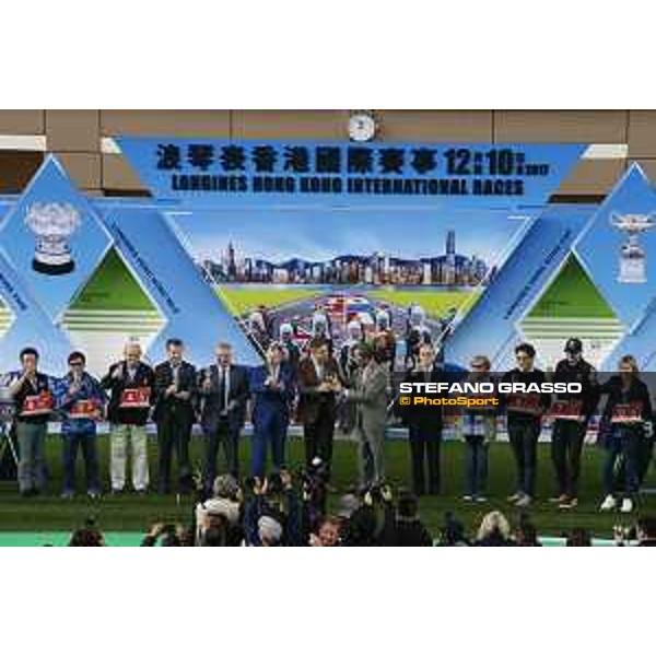 Barrier draw at Sha Tin racecourse - Toasting ceremony - Juan Carlos Capelli (Vice President and Head of International Marketing) - Hong Kong - 7 December 2017 - ph.Stefano Grasso/Longines
