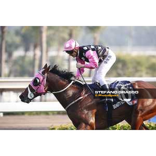 Longines Hong Kong International Races Longines Hong Kong Mile - winner KC Leung on Beauty Generation Hong Kong,10th dec. 2017 Ph.Stefano Grasso/Longines