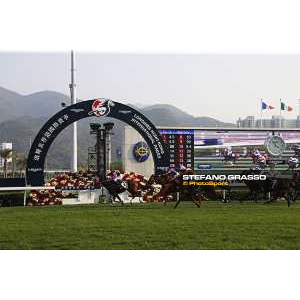 Longines Hong Kong International Races Longines Hong Kong Mile - winner KC Leung on Beauty Generation Hong Kong,10th dec. 2017 Ph.Stefano Grasso/Longines