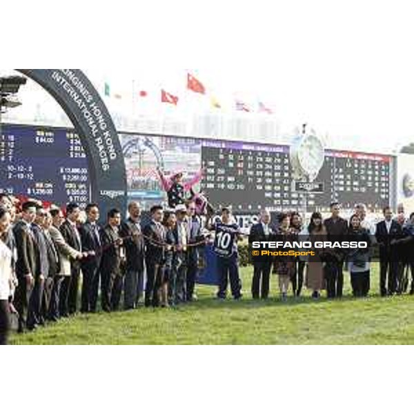 Longines Hong Kong International Races Longines Hong Kong Mile - winner KC Leung on Beauty Generation Hong Kong,10th dec. 2017 Ph.Stefano Grasso/Longines