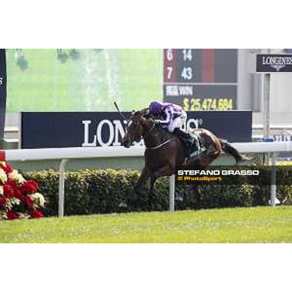 Longines Hong Kong International Races Longines Hong Kong Vase - winner Ryan Moore on Highland Reel Hong Kong,10th dec. 2017 Ph.Stefano Grasso/Longines