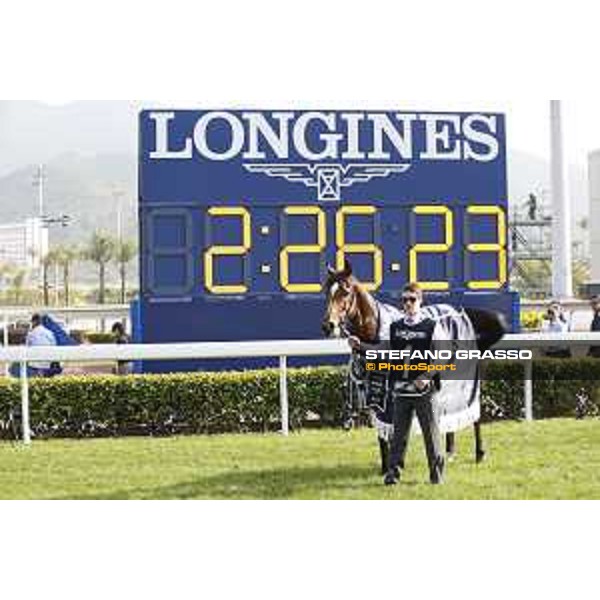 Longines Hong Kong International Races Longines Hong Kong Vase - winner Ryan Moore on Highland Reel Hong Kong,10th dec. 2017 Ph.Stefano Grasso/Longines