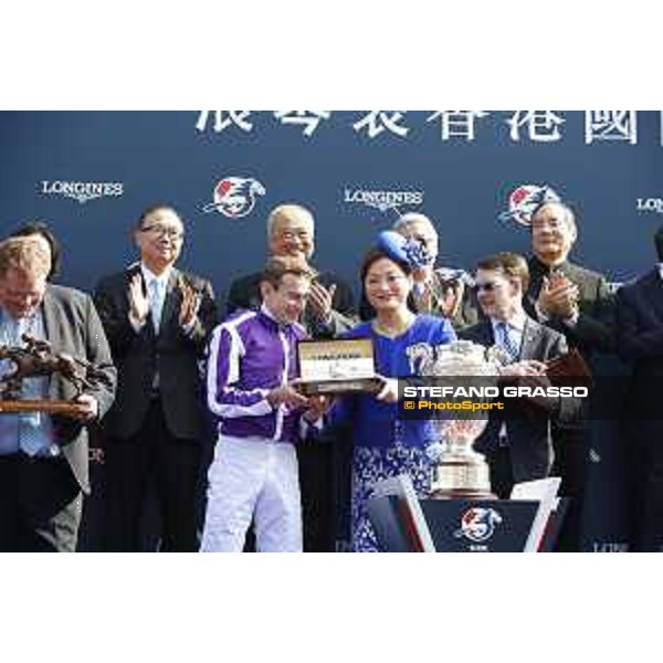Longines Hong Kong International Races Longines Hong Kong Vase - winner Ryan Moore on Highland Reel Hong Kong,10th dec. 2017 Ph.Stefano Grasso/Longines