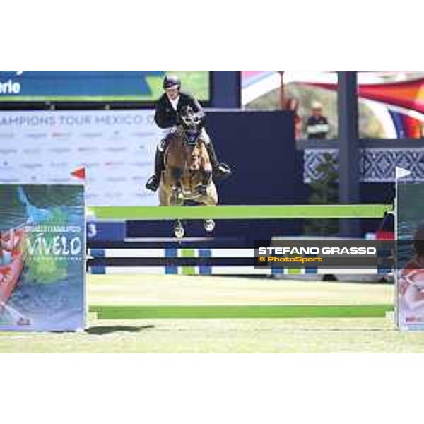 LGCT of Mexico City - Class 11 - Darragh Kenny (IRL) on Team de Coquerie - Mexico City, Campo Marte - 25 March 2018 - ph.Mario Grassia/LGCT
