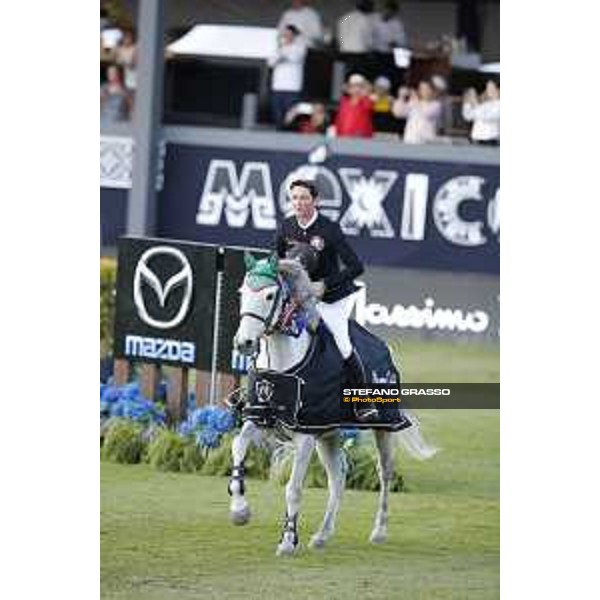 LGCT of Mexico City - Class 6 - Prize giving ceremony - Lorenzo de Luca (ITA) on Limestone Grey - Mexico City, Campo Marte - 24 March 2018 - ph.Stefano Grasso/LGCT