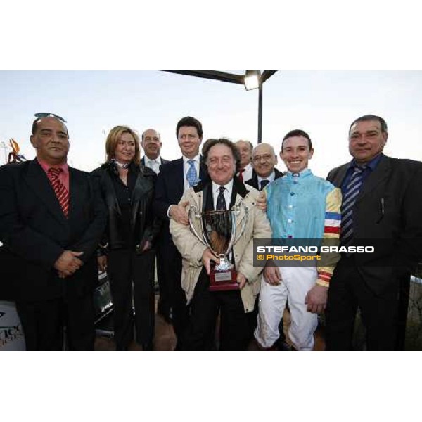 giving prize for Riccardo Menichetti and G.Millet winners with Badde Lontana of Premio Campionato Fantini del Mediterraneo Siracusa, 13th jan. 2008 ph. Stefano Grasso
