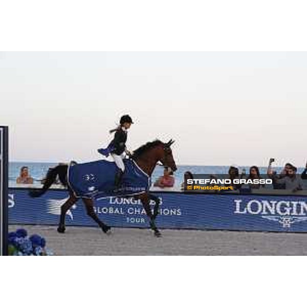 LGCT of Miami Beach - Grand Prix - Lap of Honour for Edwina Tops-Alexander (AUS) - Miami Beach, - 8 April 2018 - ph.Stefano Grasso/LGCT