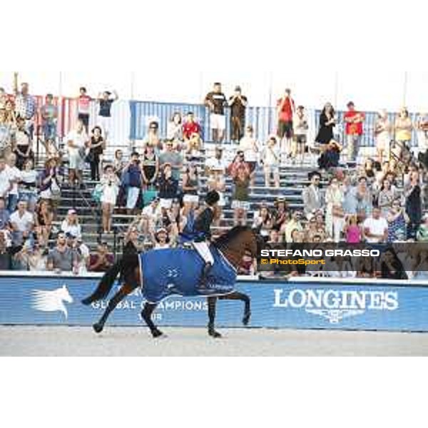 LGCT of Miami Beach - Grand Prix - Lap of Honour for Edwina Tops-Alexander (AUS) - Miami Beach, - 8 April 2018 - ph.Stefano Grasso/LGCT