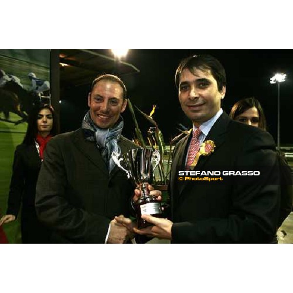 dott. Raffaele Marra gives the trophy to Gianluca Bietolini trainer of Once More Dubai winner of Premio Nastro d\'Oro di Sicilia at Mediterraneo racecourse Siracusa, 12th jan. 2008 ph. Stefano Grasso