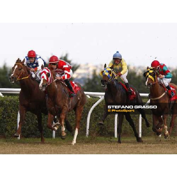 racing at Mediterraneo racecourse Siracusa, 12th jan. 2008 ph. Stefano Grasso