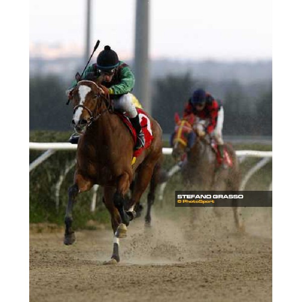 racing at Mediterraneo racecourse Siracusa, 12th jan. 2008 ph. Stefano Grasso