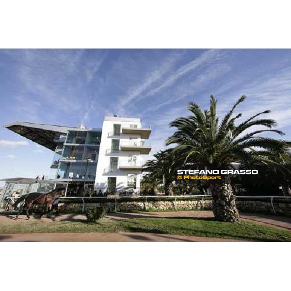 a wide view of grandstand at Mediterraneo racecourse Siracusa, 12th jan. 2008 ph. Stefano Grasso
