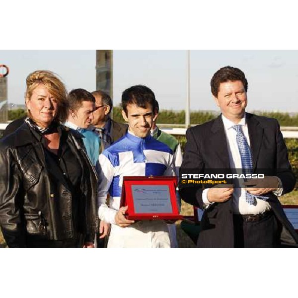 Alexandra Konstantinopoulou, dott. Concetto Mazzarella and Marios Christofis at Mediterraneo racecourse Siracusa, 12th jan. 2008 ph. Stefano Grasso