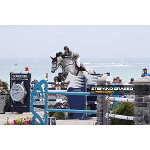 LGCT of Miami Beach - Class 4 - Nicola Philippaerts (BEL) on H&M Harley v. Bisschop - Miami Beach, - 5 April 2018 - ph.Stefano Grasso/LGCT