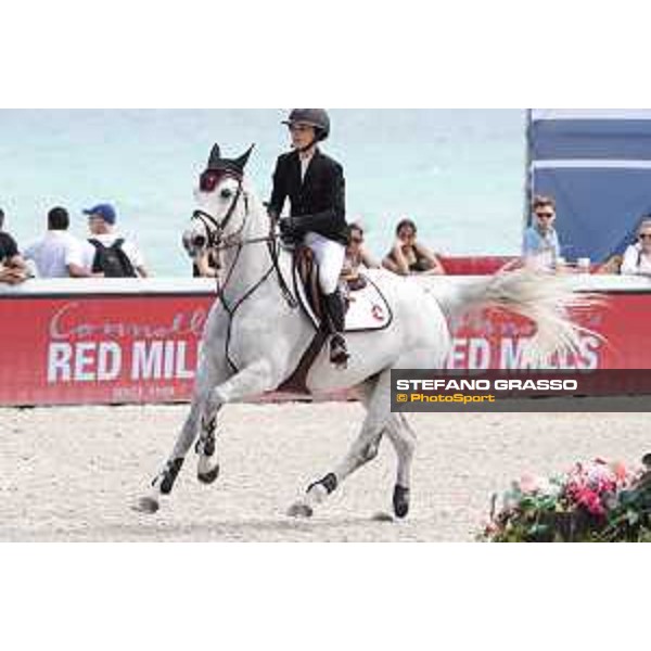 LGCT of Miami Beach - Class 4 - Georgina Bloomberg (USA) on Paola 233 - Miami Beach, - 5 April 2018 - ph.Stefano Grasso/LGCT
