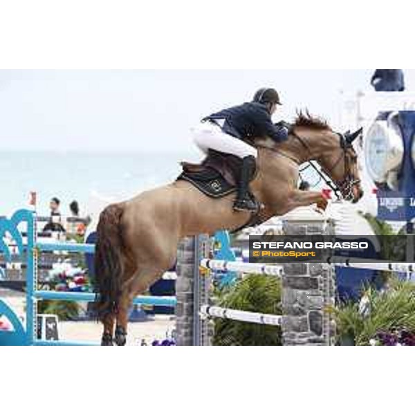 LGCT of Miami Beach - Class 4 - Eric Van Der Vleuten (NED) on Wunschkind 19 - Miami Beach, - 5 April 2018 - ph.Stefano Grasso/LGCT