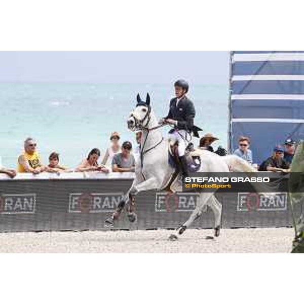 LGCT of Miami Beach - Class 4 - Leopold Van Asten (NED) on VDL Groep Beauty - Miami Beach, - 5 April 2018 - ph.Stefano Grasso/LGCT