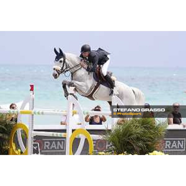 LGCT of Miami Beach - Class 4 - Leopold Van Asten (NED) on VDL Groep Beauty - Miami Beach, - 5 April 2018 - ph.Stefano Grasso/LGCT