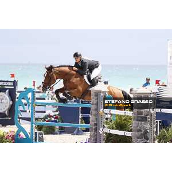 LGCT of Miami Beach - Class 4 - Kristen Vanderveen (USA) on Bull Run\'s Divine Fortune - Miami Beach, - 5 April 2018 - ph.Stefano Grasso/LGCT