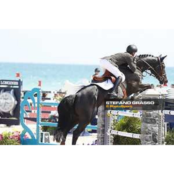 LGCT of Miami Beach - Class 4 - Jerome Guery (BEL) on Kel\'Star du Vingt Ponts - Miami Beach, - 5 April 2018 - ph.Stefano Grasso/LGCT