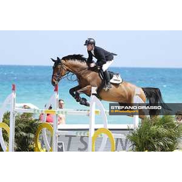 LGCT of Miami Beach - Class 4 - Marcus Ehning (GER) on Cristy - Miami Beach, - 5 April 2018 - ph.Stefano Grasso/LGCT