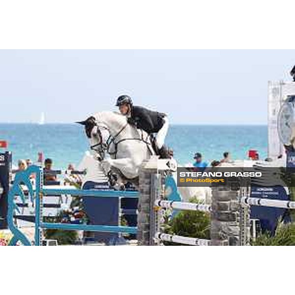 LGCT of Miami Beach - Class 4 - David Will (GER) on Crown 5 - Miami Beach, - 5 April 2018 - ph.Stefano Grasso/LGCT