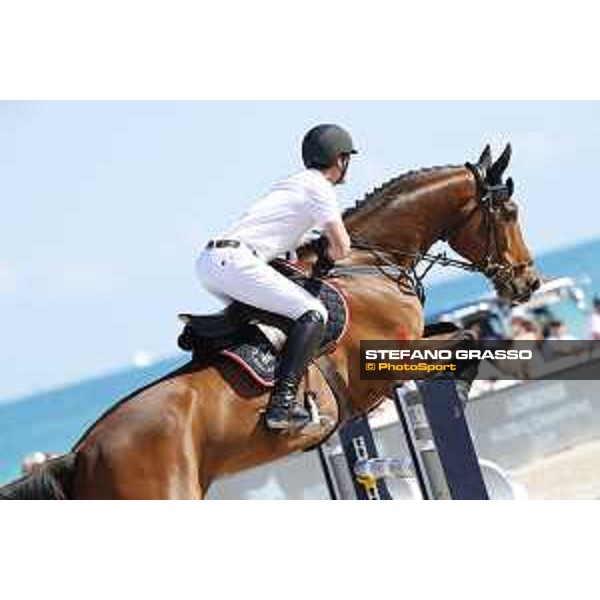 LGCT of Miami Beach - Class 10 - Olivier Philippaerts (BEL) on Icos - Miami Beach, - 6 April 2018 - ph.Mario Grassia/LGCT