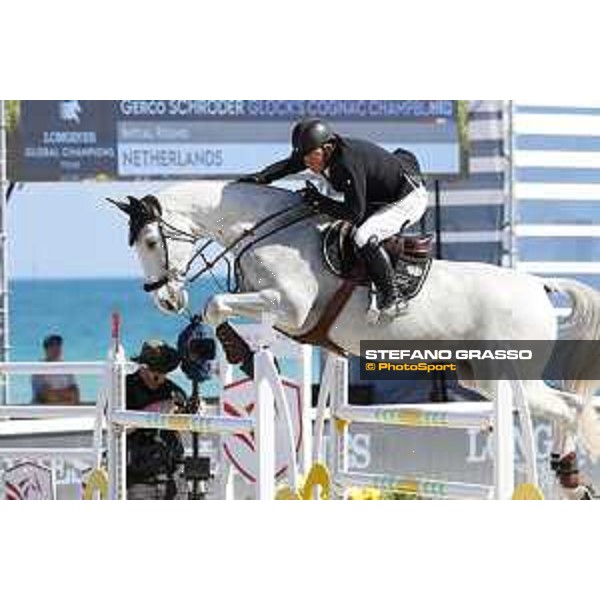 LGCT of Miami Beach - Class 10 - Gerco Schroder (NED) on Glock?s Cognac Champblanc - Miami Beach, - 6 April 2018 - ph.Mario Grassia/LGCT