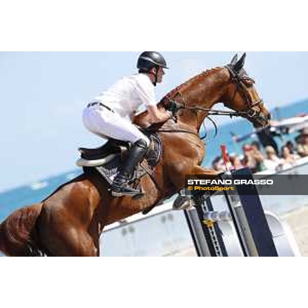 LGCT of Miami Beach - Class 10 - Philipp Weishaupt (GER) on Lasse K - Miami Beach, - 6 April 2018 - ph.Mario Grassia/LGCT